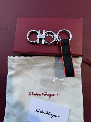 Salvatore Ferragamo Key Chain Nero Calf Gancini 660937 Authentic NWB
