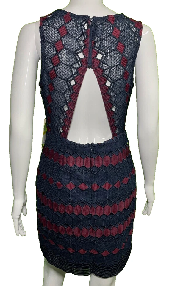 全新 Gianni Bini GB 女式海军蓝/红色迷你拉链连衣裙 尺寸 M 露背 — 第 3/4 张图片