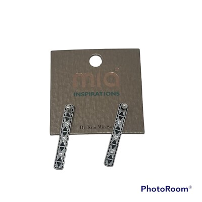 Mia Collection Earrings Silver Rectangular Fashion With Triangles & Rhinestones