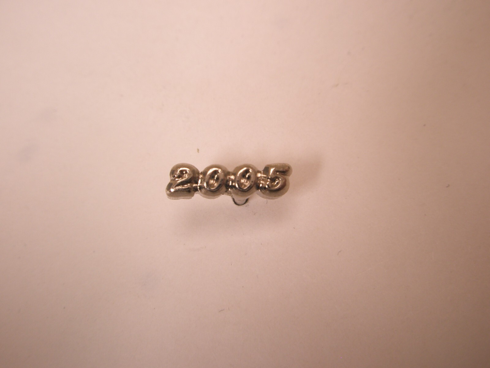 Year 2005 was a good year Vintage TINY SMALL Tie Tack Lapel Pin z74