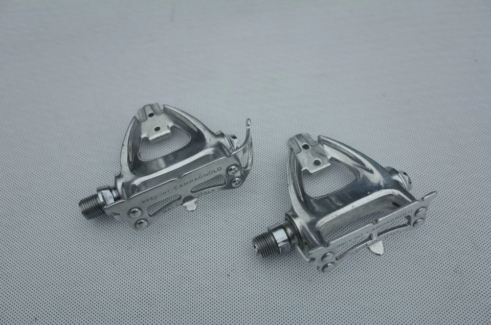 NOS Campagnolo Chorus 705/000 / Victory Athena Pedal Right Side Only