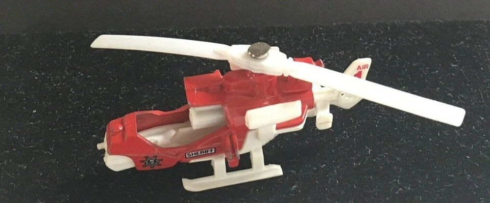 Helicóptero Matchbox Mission. Escala 1:64. Sheffif Air 1 Hecho en Macao. Foto 2 de 4