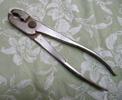 Vintage Kraeuter & Co. 1863-9in. combination double jaw slip joint pliers