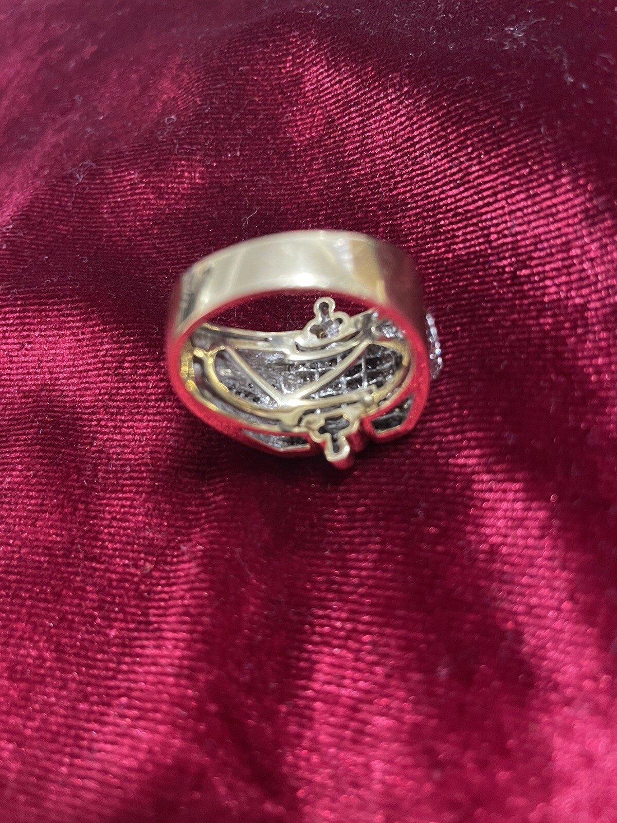 Men 14K solid gold real diamond ring Size 11 - image 10