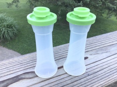 Tupperware Small Mini Hour Glass Salt & Pepper Shakers #831 Green Lids Snap-on