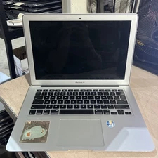 APPLE MACBOOK AIR 13" 2017 CORE I5-5350U 1.8GHZ 8GB RAM NO HD