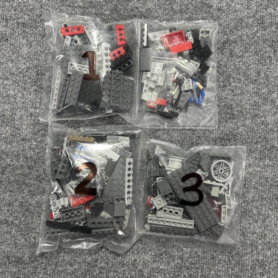 LEGO Star Wars: Kylo Ren's Command Shuttle (75104) With Box, Manual, Figures - Image 4 of 4