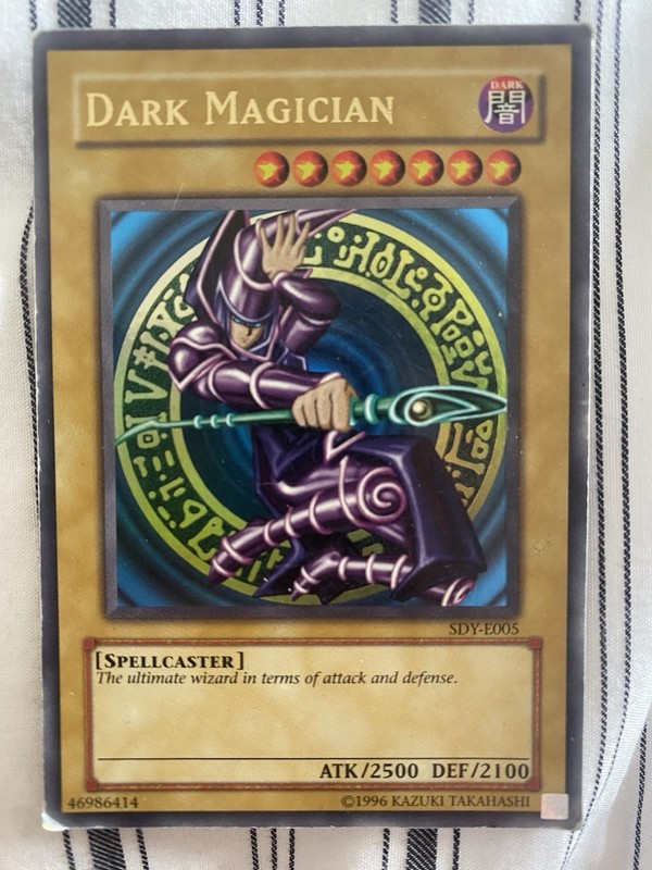Yu-Gi-Oh! Dark Magician Ultra Rare Card SDY-005 old school classic