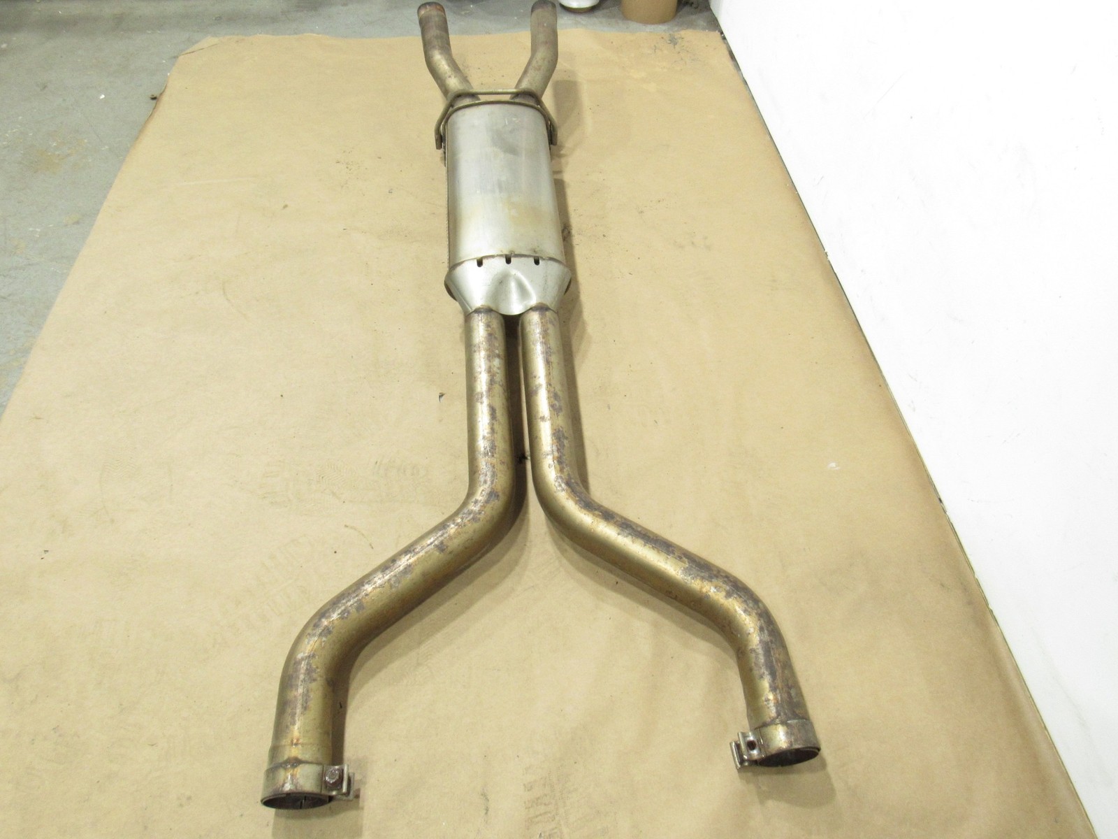 10-20 Bentley Mulsanne 2012 Exhaust System Center Middle Muffler Pipe Y2