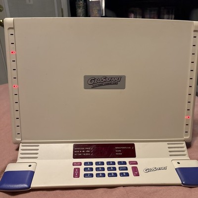 Geo Safari Electronic Learning Game EI-8865 *NO CARDS *tested - Main Image