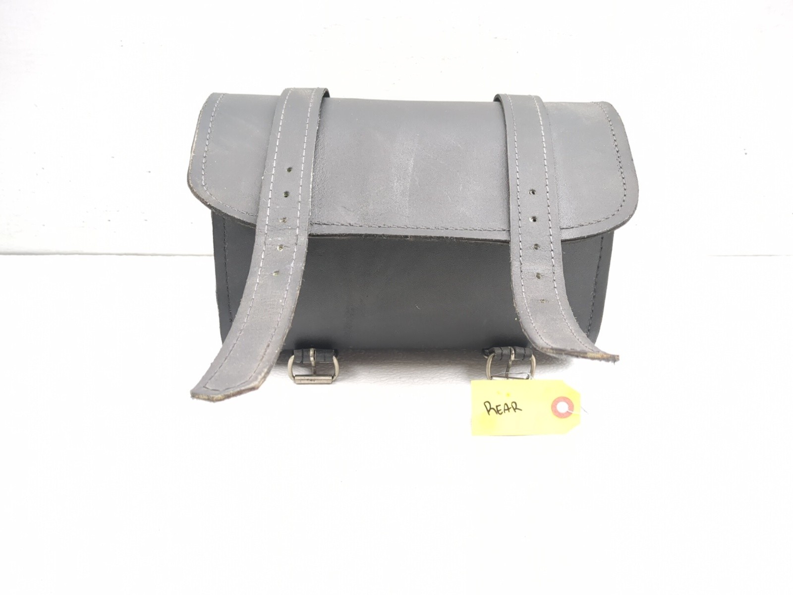 01-04 Suzuki VL800 Intruder Volusia Rear Leather Tool Bag Storage