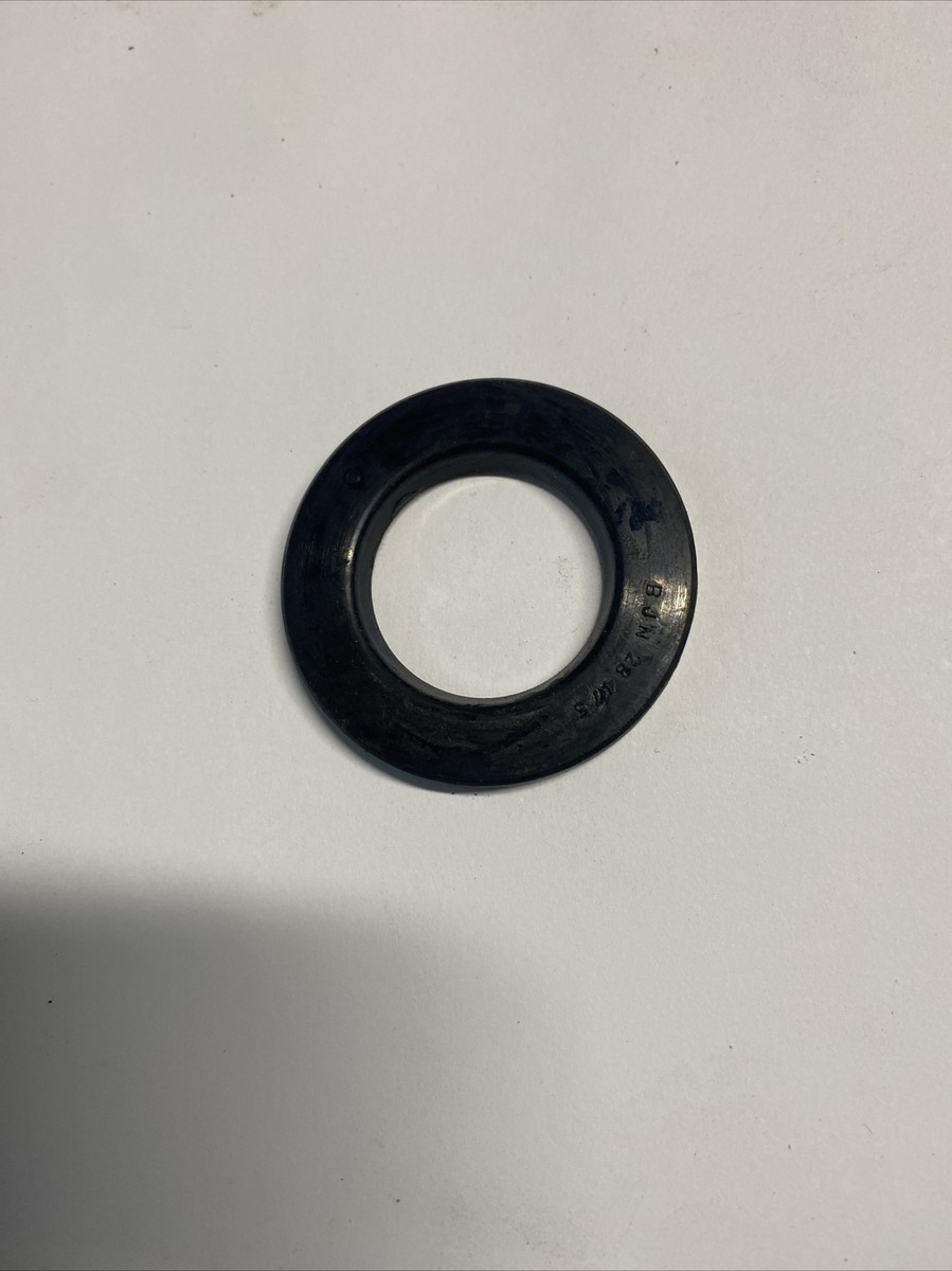 KAWASAKI ZX10 ZN1300 KLE650 ZR750 VN900 ZX6 EX250 OIL SEAL OEM NOS