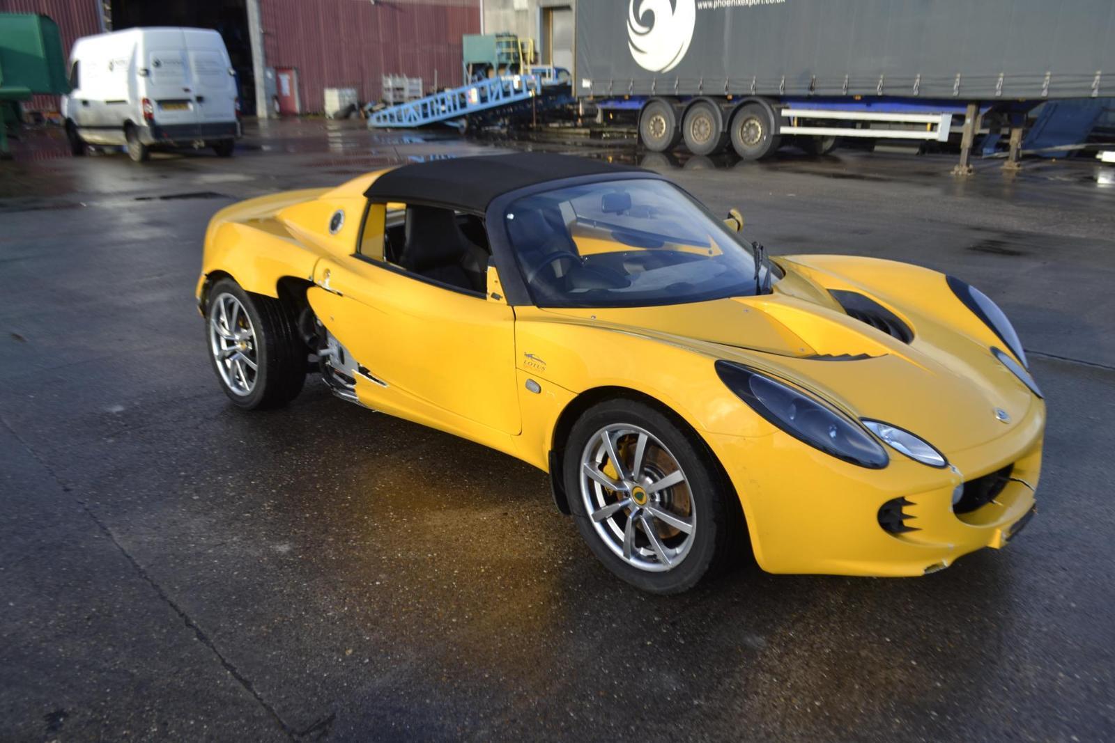 2005 Lotus Elise Elise 111S 2dr CONVERTIBLE Petrol Manual - Picture 8 of 17