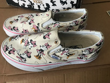 Vans x Disney Minnie Mouse Sneakers Limited Edition   Women  s 5.5 Men  s 4.0 B533