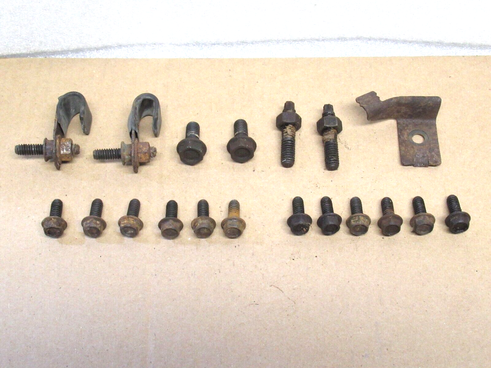 87-95 CHEVY OIL PAN BOLTS 350 5.7 305 5.0 V8 STOCK / FACTORY LO5 L05 TBI GM