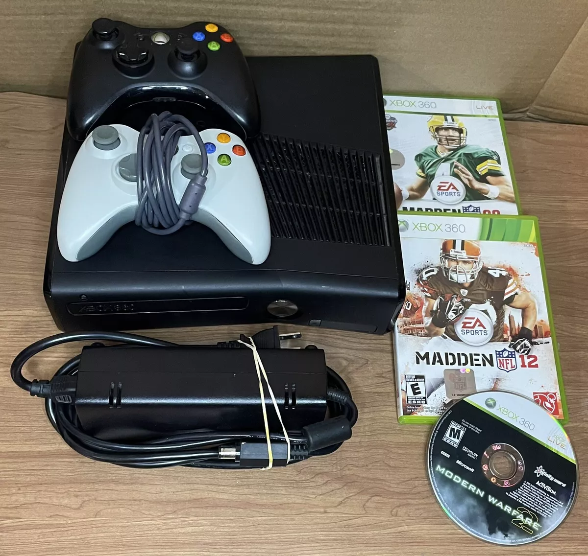 Console Xbox 360 Slim 4GB Branco - Microsoft - Loja Sport Games