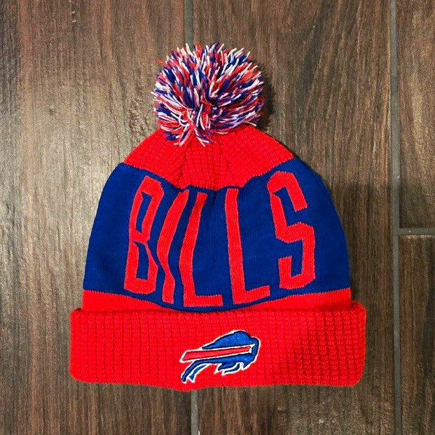 Buffalo Bills NFL Football Knit Pom Beanie Hat, Red/Blue, Boy 4-7