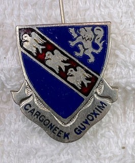 Original: WW2 147th Infantry DI / DUI / crest PB A