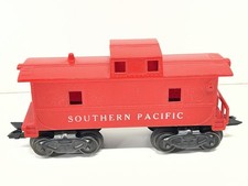 Marx 4556 Bright Red Southern Pacific Caboose with Style G Trucks