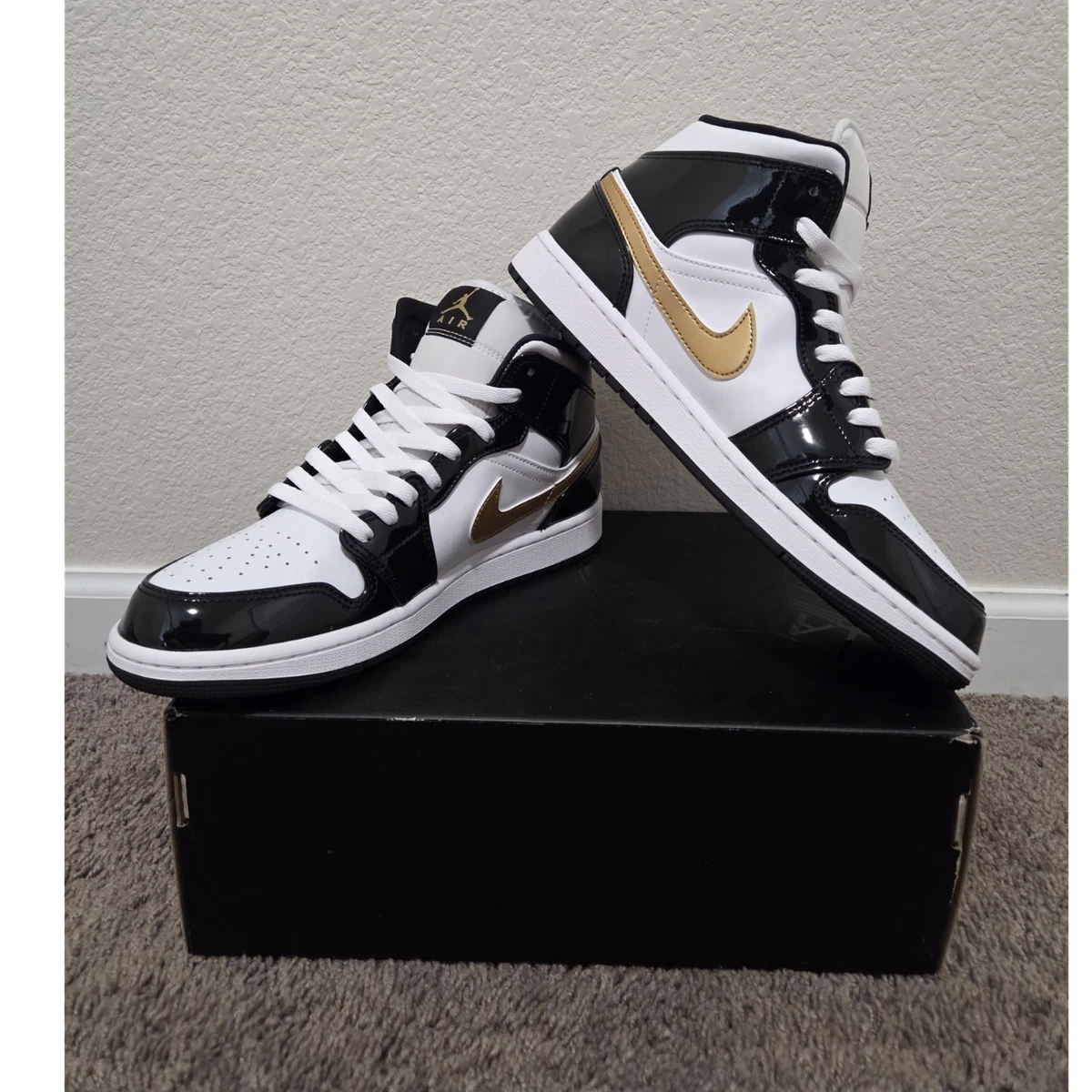 Las mejores ofertas en Jordan 1 Mid Black Gold | eBay