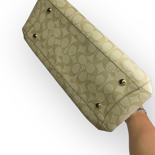 Coach Signature 1941 Handbag Shoulder Bag PVC Leather Light Khaki/chalk NWT - Picture 6 of 15