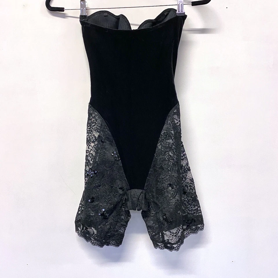 De Colección Años 90 $365 La Perla Negro Terciopelo Body Bustier con Encaje Lentejuelas Pantalones Cortos 34 M B Foto 3 de 4