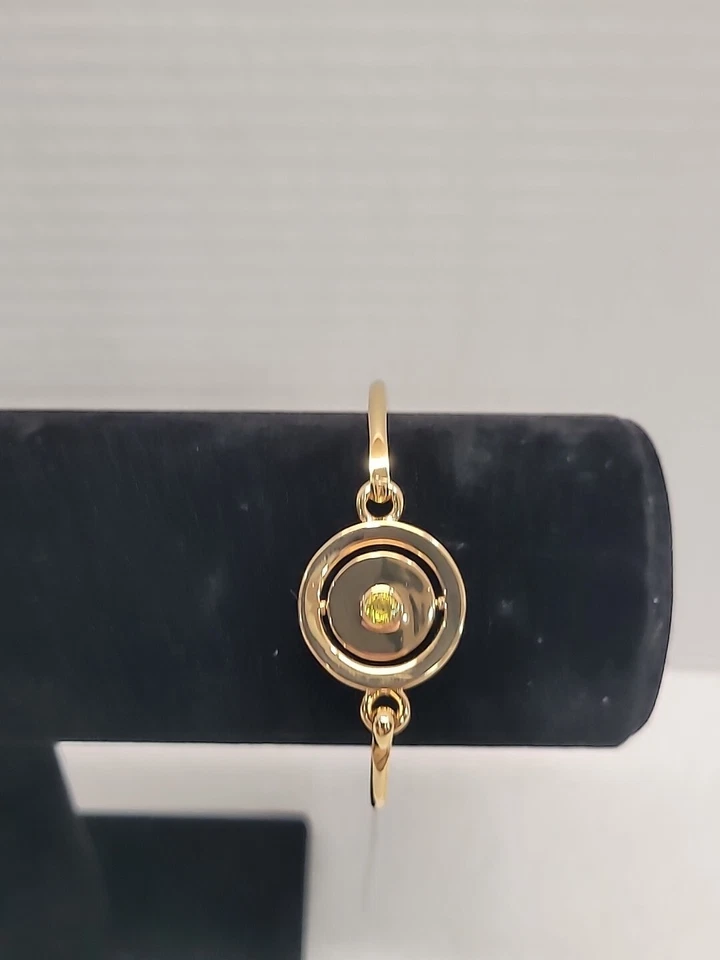 Pulsera Brazalete Carolee Nueva York Tono Dorado Mes de Agosto Piedra Gema Verde Claro Foto 4 de 4