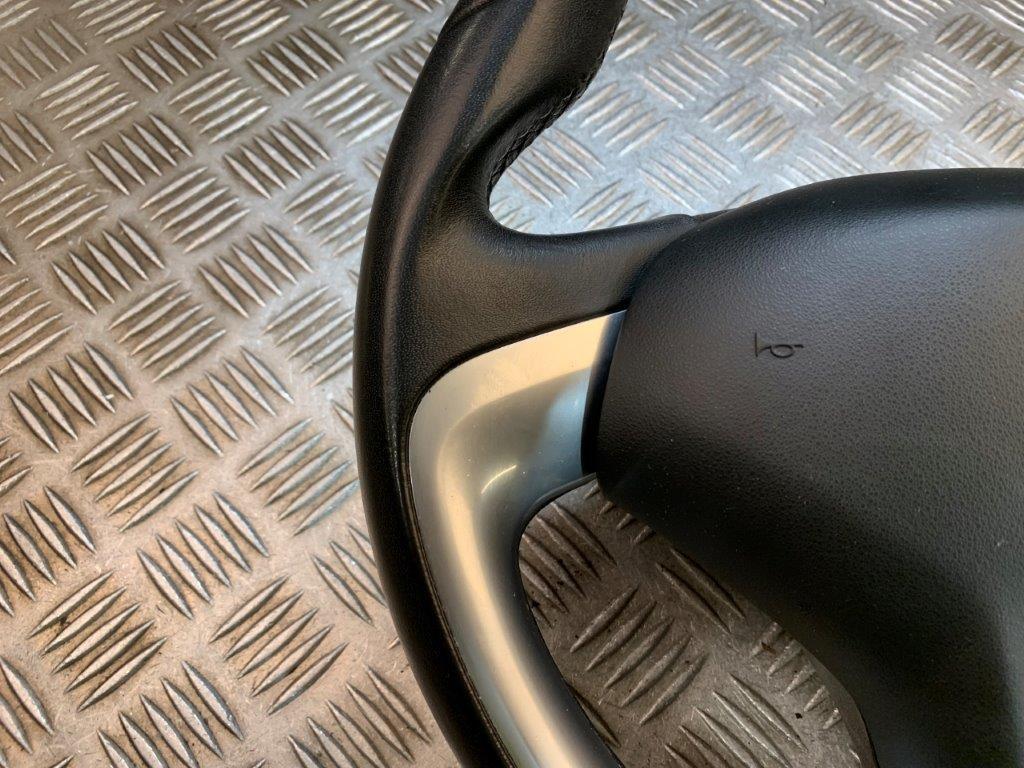 1018 CITROEN DS3/BERLINGO 3 SPOKE LEATHER STEERING WHEEL WITH AIRBAG