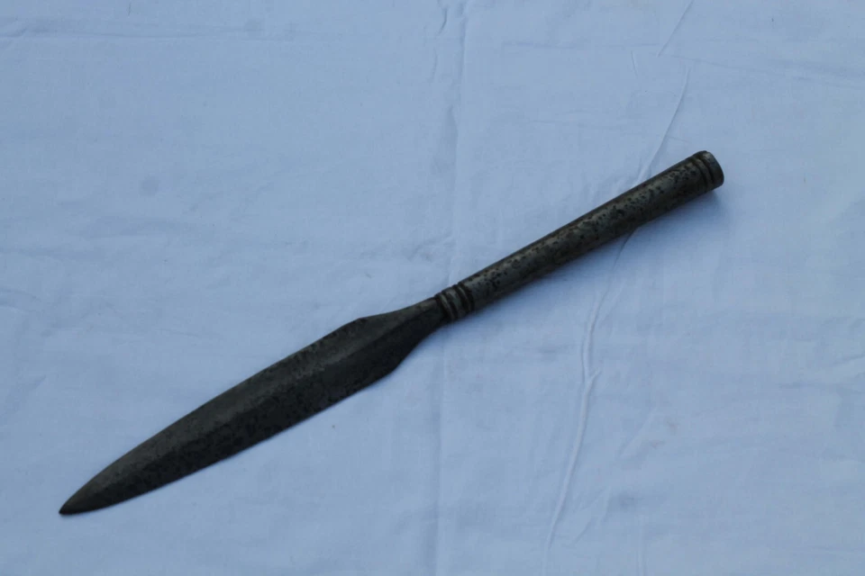 v. v old iron rare antique indo-Persian rajput big size war spearhead/lance pipe - Image 4 of 4