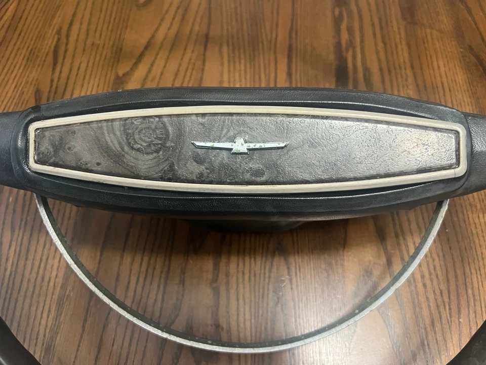 Vtg 1968-69 Ford Thunderb 16" 2 Spoke Steering Wheel w/ Horn Ring Orig Black OEM Foto 2 de 4