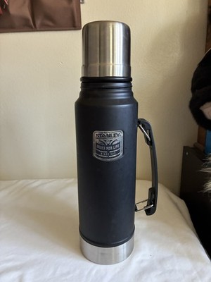 STANLEY DK Black Thermos 1.1 QT Classic Built For Life Since 1913 With Lid Cup