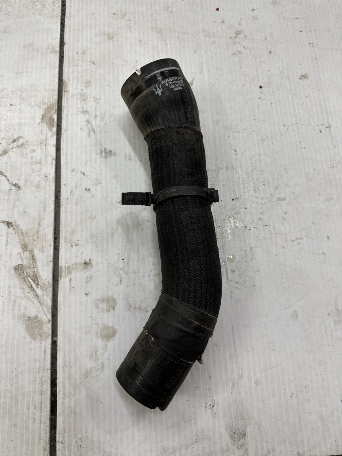 2014-2021 MASERATI GHIBLI 3.0L TURBO INTERCOOLER RIGHT PRESSURE HOSE TUBE OEM