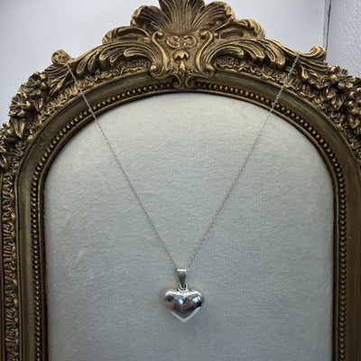 1093. Sterling Silber Herz Anhänger und Kette zart minimalistisch gemarkt Vintage