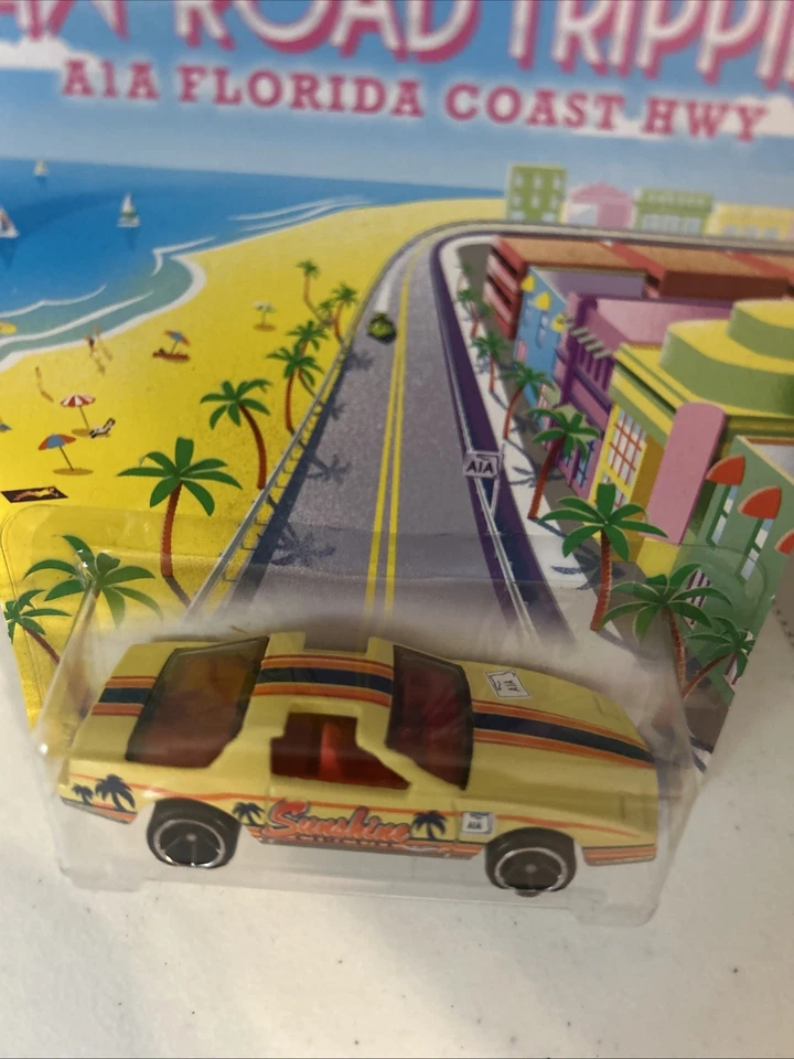 Hot Wheels HW Road Trippin' A1A Florida Coast Hwy 80's Pontiac Firebird - Image 3 of 4