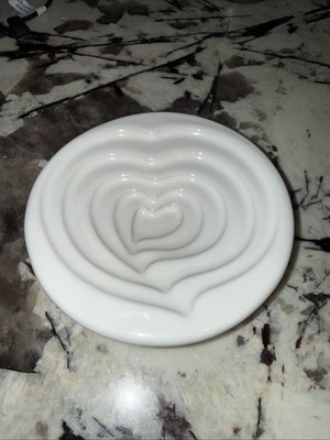 Mary Judge Designs Dipping Dish Olive Oil Concentric Hearts Made in Italy White
