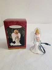 Glowing Angel Hallmark Ornament 1997, Magic Light, Vintage