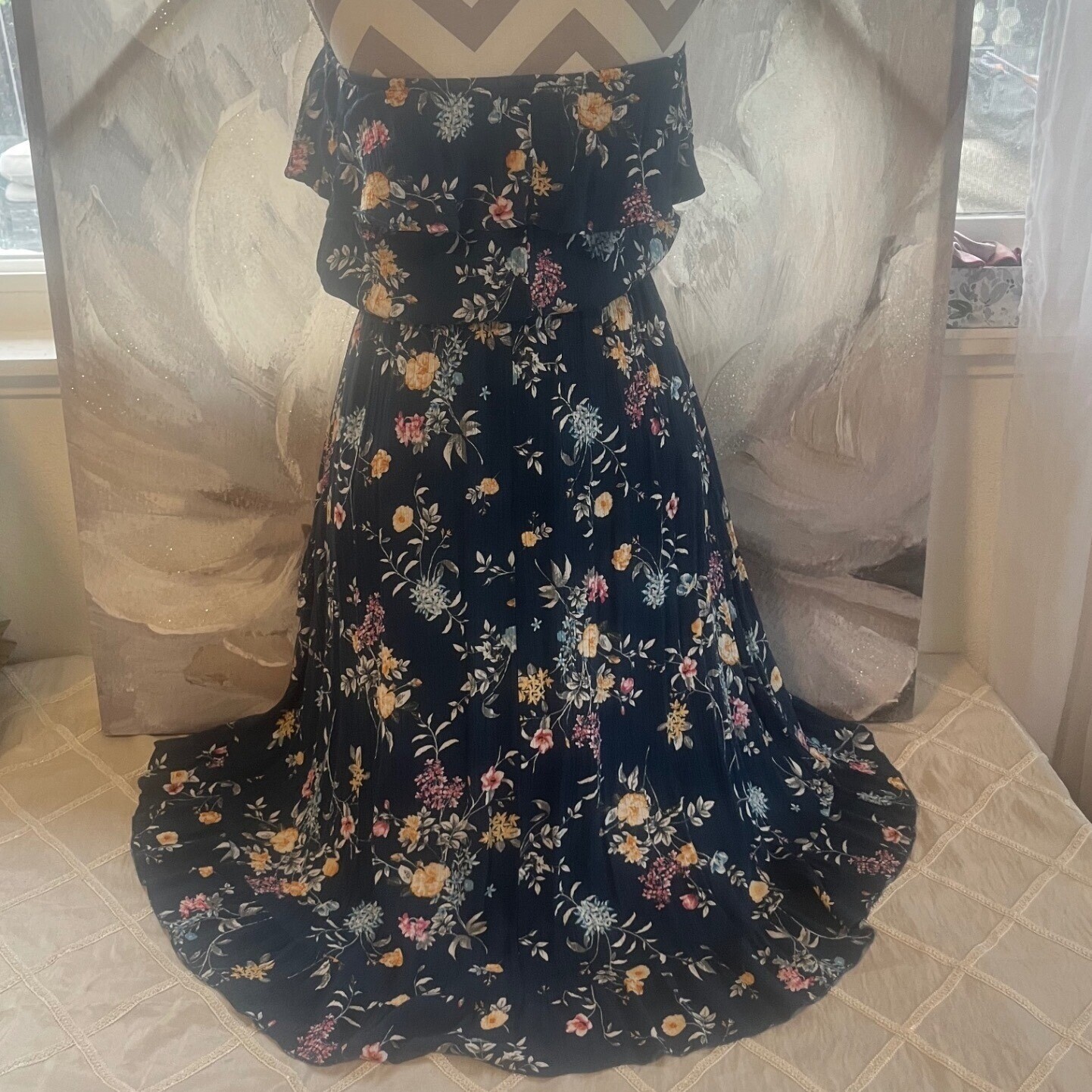 Picture 5 of 23