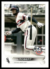 2022 Topps Opening Day - Vertical, In Game #155 Luis Robert