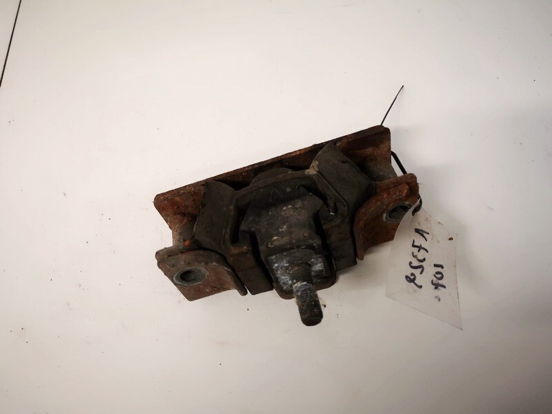 1307908080 Genuine 814043, 2933021 Engine Mounting and Transmissio