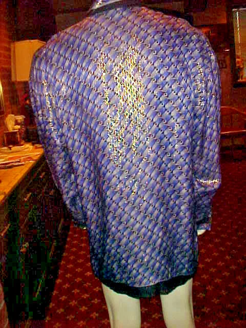 VINTAGE MENS ALBERTO CELINI METALLIC SILK SHIRT COLOR BLUE MULTICOLOR SIZE 2XLG. - Image 3 of 4