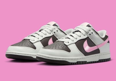 Nike Dunk Low ホワイト/グレー/ピンク Nike Dunk Low Medium Ash Pink Foam Womens White Sports Sneaker