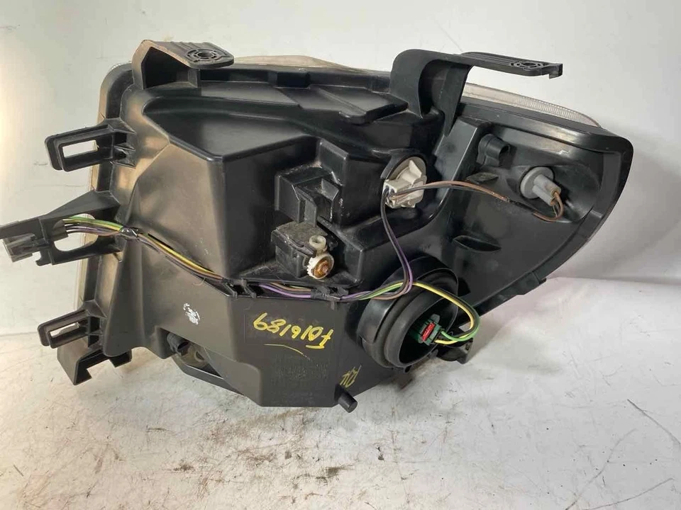 12-21 NISSAN NV 1500 Headlamp Assembly Passenger Side Right Foto 3 de 4