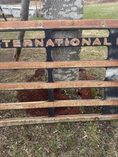 International S1600 S1700 S1800 S1900 Front Grill 1978-1992