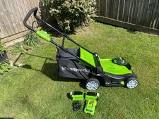 Greenworks 41cm Cordless Lawnmower 50L Bag 2x2AH Batteries & Charger G40LM41