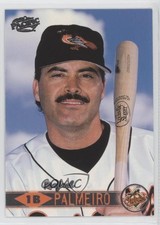 1999 Pacific Red Rafael Palmeiro (Portrait) #57 14m3