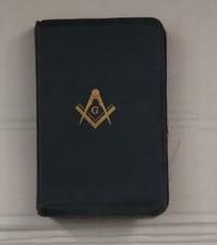 Vintage 1944 Freemason Pocket Book w/ Presentation Certificate Masonic Lodge