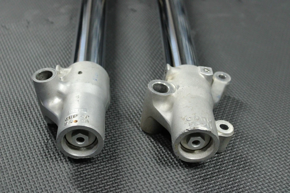 2015 12-17 HONDA CRF150R OEM 37 ММ ПРАВЫЙ ЛЕВЫЙ ПЕРЕДНЯЯ ПОДВЕСКА ВИЛКИ АМОРТИЗАТОРЫ - Изображение 2 из 4