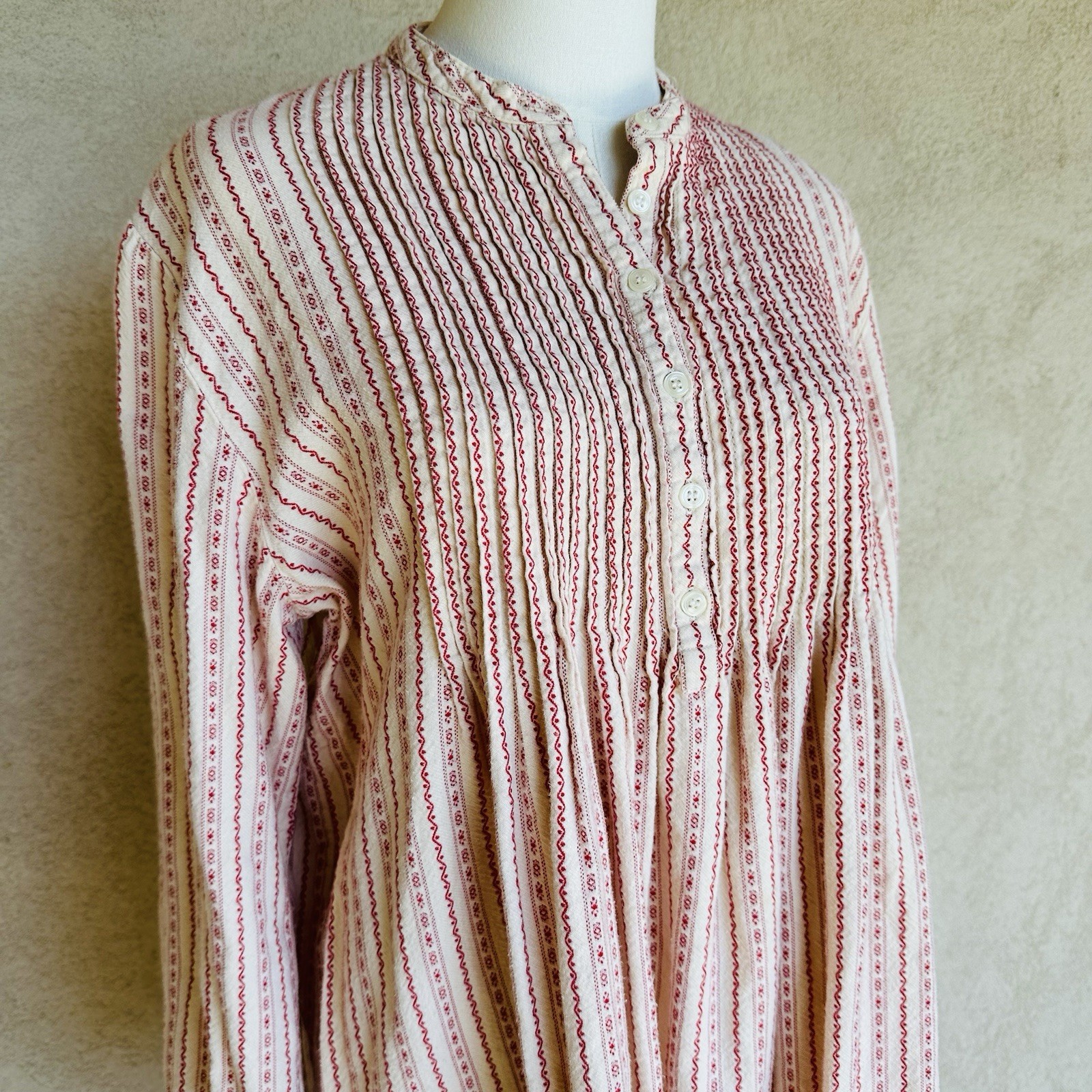 Vintage LL Bean Dobby Pintuck 100 Cotton Nightgown Women’s Size S