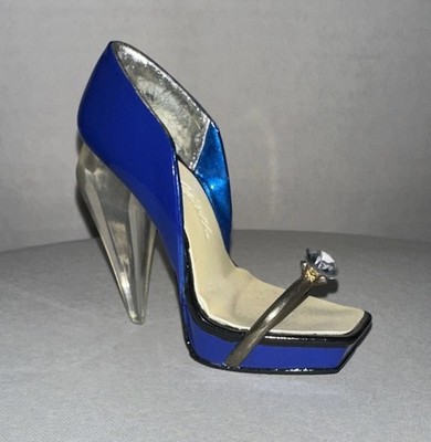 Just the Right Shoe by Raine  Engaged  Rare 2008 w/Original Box and COA