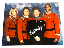 STAR TREK VOYAGER KATE MULGREW SIGNED 8X10 PHOTO W/COA